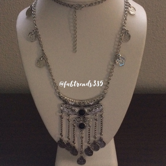 SILVER BOHO NECKLACE - Picture 2 of 4